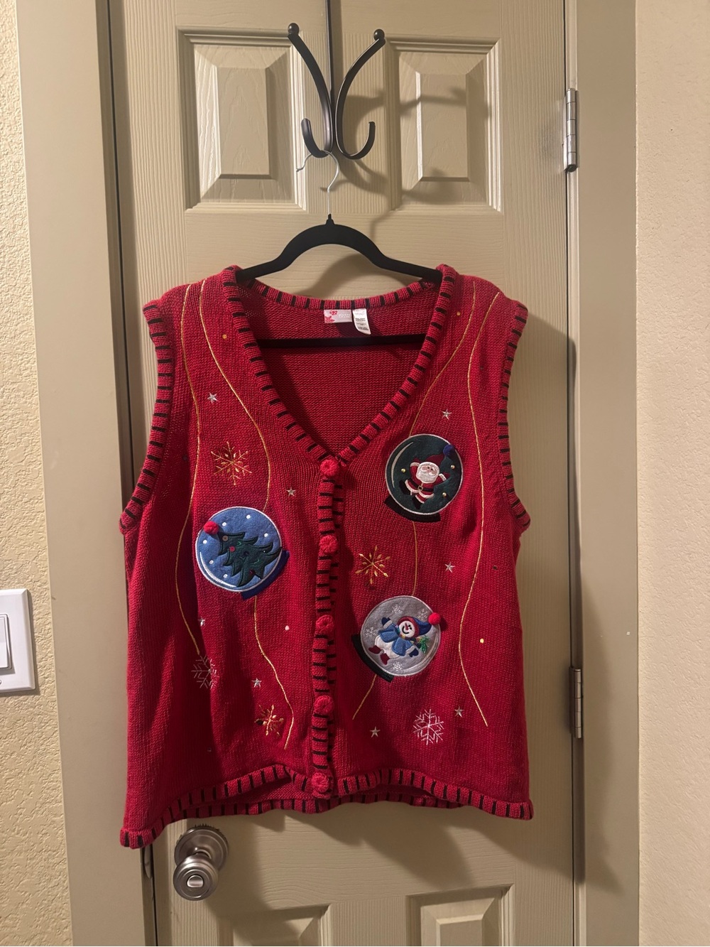 Vintage Holiday Editions Holiday Knit Vest Festive Snowman & Santa Appliqués